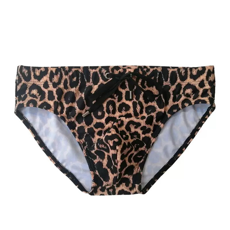 Men&#039;s Sexy Leopard Printed Swimwear