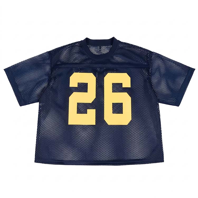 Men's Short-Sleeve Mesh Shirt with a Short, Wide Fit